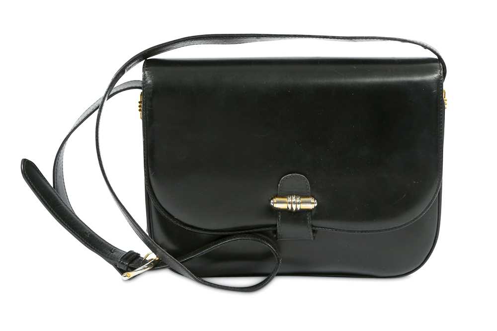 Lot 407 - Gucci Vintage Black Shoulder Bag
