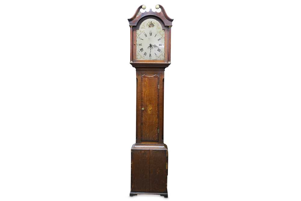 Lot 552 - A late 18th century oak thirty hour longcase clock