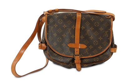 Lot 359 - Louis Vuitton Monogram Saumur 30