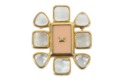 Lot 428 - Chanel CC Peach Enamel Gripoix Brooch