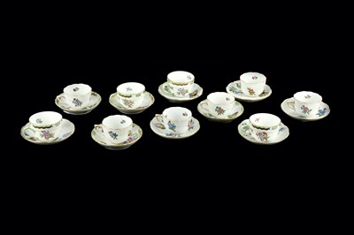 Lot 185 - Four Herend 'Queen Victoria' pattern coffee...