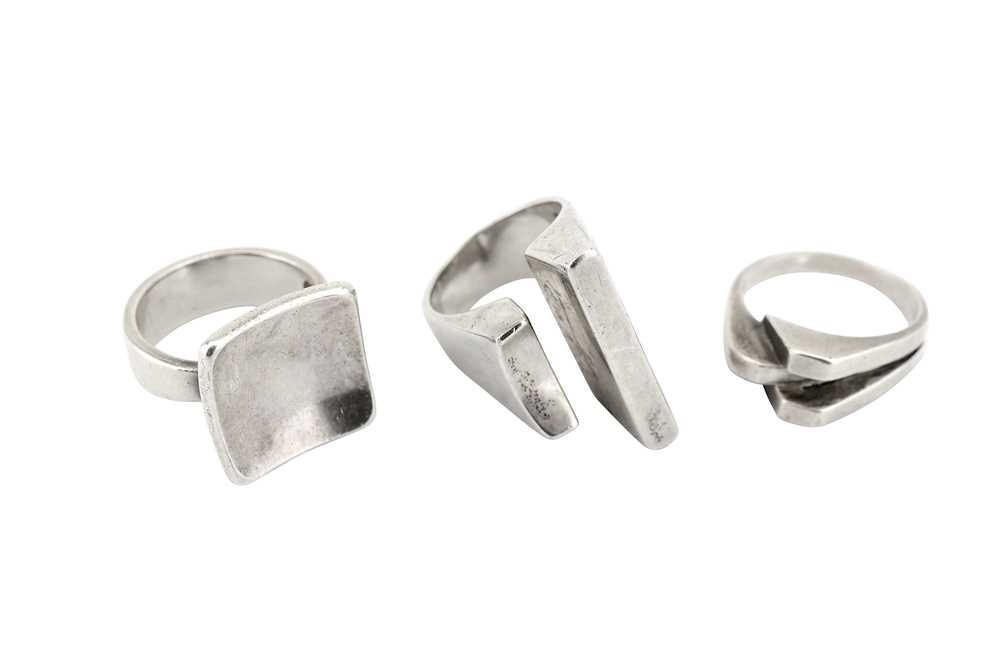 Lot 166 - CARL OVE FRYDENSBERG - A Sterling silver...