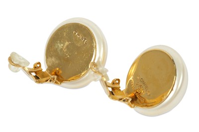 Lot 422 - Chanel CC 'Pearl' Clip On Earrings