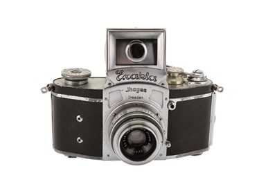 Lot 172 - A Pre-War Kine Exacta I SLR Camera