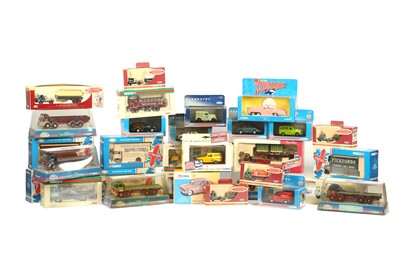 Lot 584 - A large collection of boxed modern Corgi vehicles