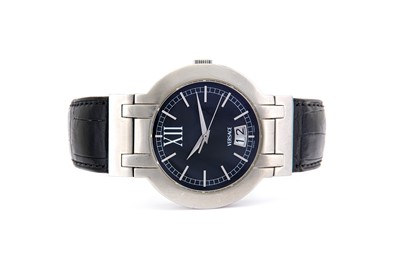 Lot 67 - VERSACE. A MEN'S STAINLESS STEEL AUTOMATIC...