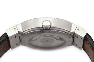 Lot 67 - VERSACE. A MEN'S STAINLESS STEEL AUTOMATIC...