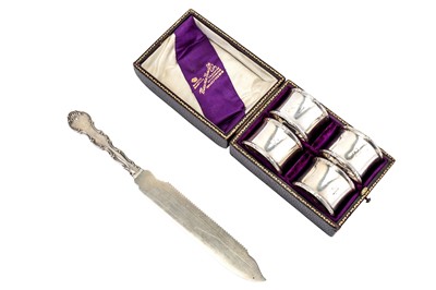Lot 81 - A cased set of four George V sterling silver...