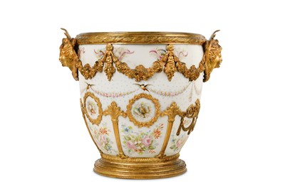 Lot 225 - A 19TH CENTURY SEVRES STYLE PORCELAIN AND GILT...