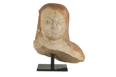 Lot 501 - A LARGE CHINESE MARBLE HEAD.