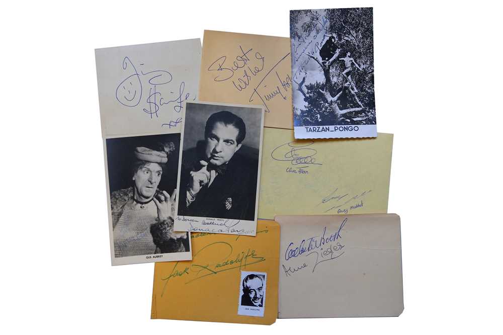 Lot 290 - Autograph Collection.- Miscellaneous