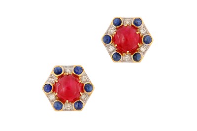 Lot 147 - A pair of spinel, sapphire and diamond earstuds