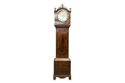 Lot 392 - An early 19th Century mahogany longcase clock