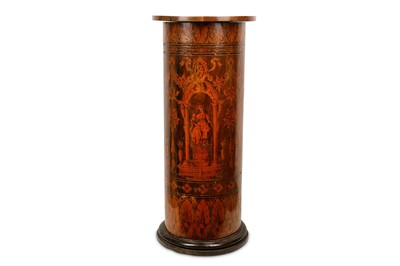Lot 275 - AN 18TH CENTURY ITALIAN MARQUETRY INLAID...