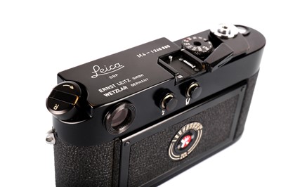 Lot 139 - A Leica M4 Rangefinder Camera Body