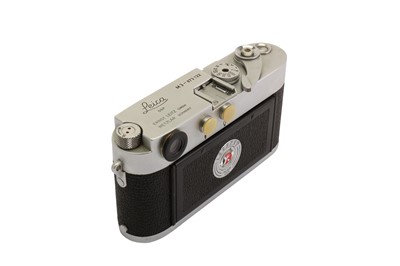 Lot 138 - A Leica M3 DS Rangefinder Camera Body