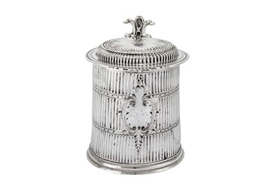 Lot 510 - A William and Mary sterling silver tankard, London 1691 by John Jackson (free 1681, died 1716)