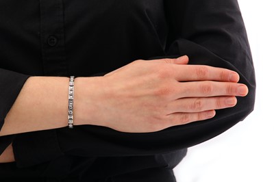 Lot 12 - A diamond line bracelet
