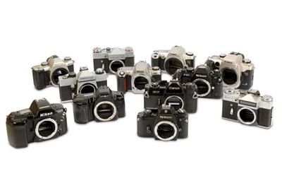 Lot 247 - A Group of 12 SLR Cameras