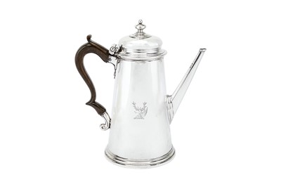 Lot 506 - An interesting George II sterling silver coffee pot, London 1727 by Richard Gurney and Thomas Cook (reg. 19th Oct 1727) additionally struck for William Darker (first reg. 17th Jan 1719)