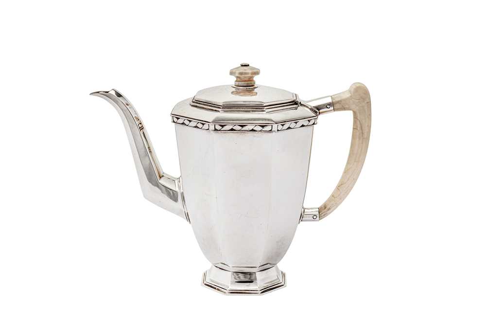 Lot 528 - A George VI sterling silver Art Deco coffee pot, London 1937 by Robert Edgar Stone (1903-1990)