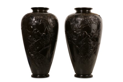 Lot 254 - A PAIR OF LATE 19TH CENTURY JAPANESE MEIJI...