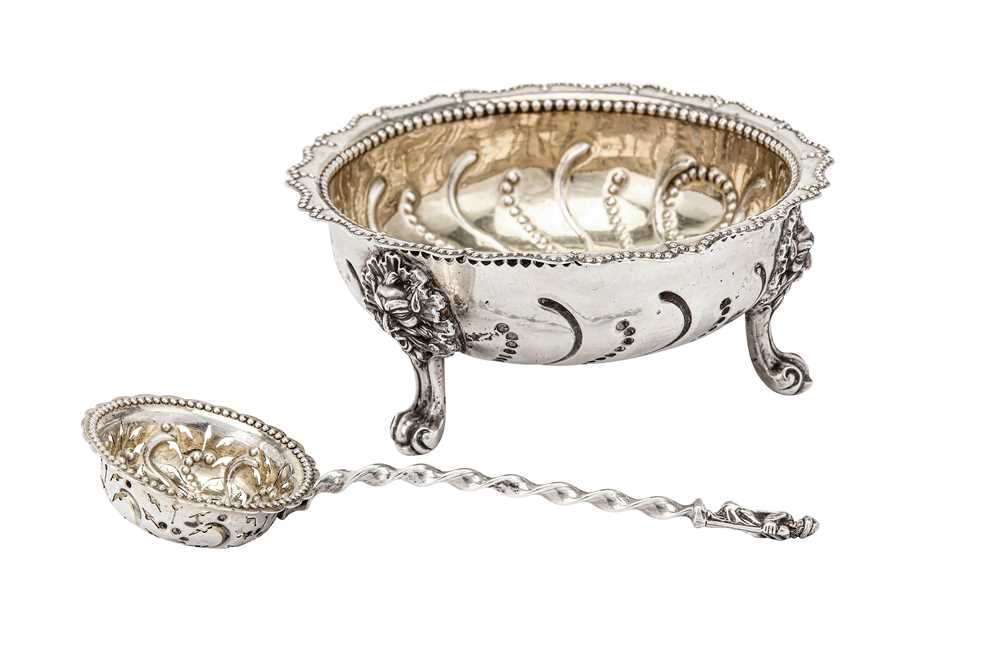 Lot 390 - A Victorian sterling silver sugar bowl and sifter, London 1878 Martin Goldstein (reg. Sep 1878)