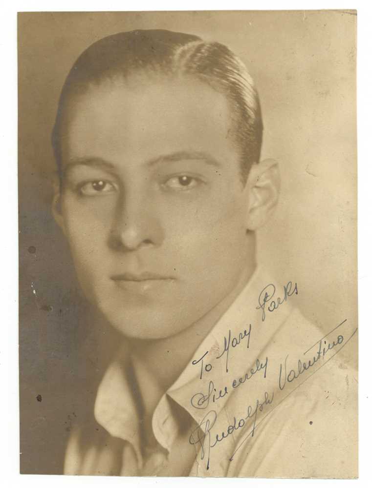 Lot 155 - Valentino (Rudolph)