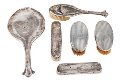 Lot 107 - A mixed group of sterling silver items...