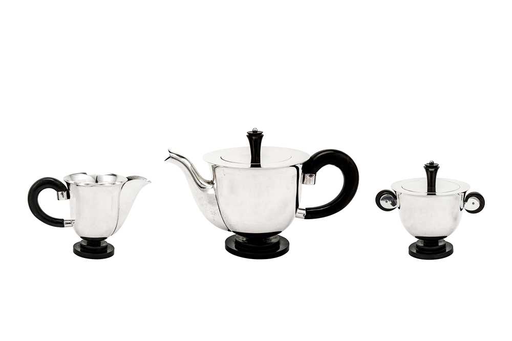 Lot 266 - An early 20th century Italian Art Deco 800 standard silver three-piece tea service, circa 1930