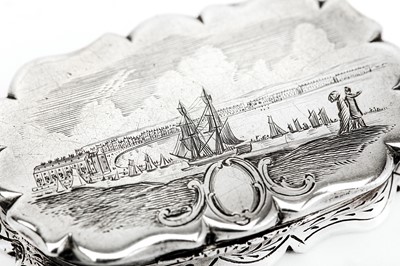Lot 203 - A Victorian sterling silver vinaigrette, Birmingham 1854 by Yapp & Woodward