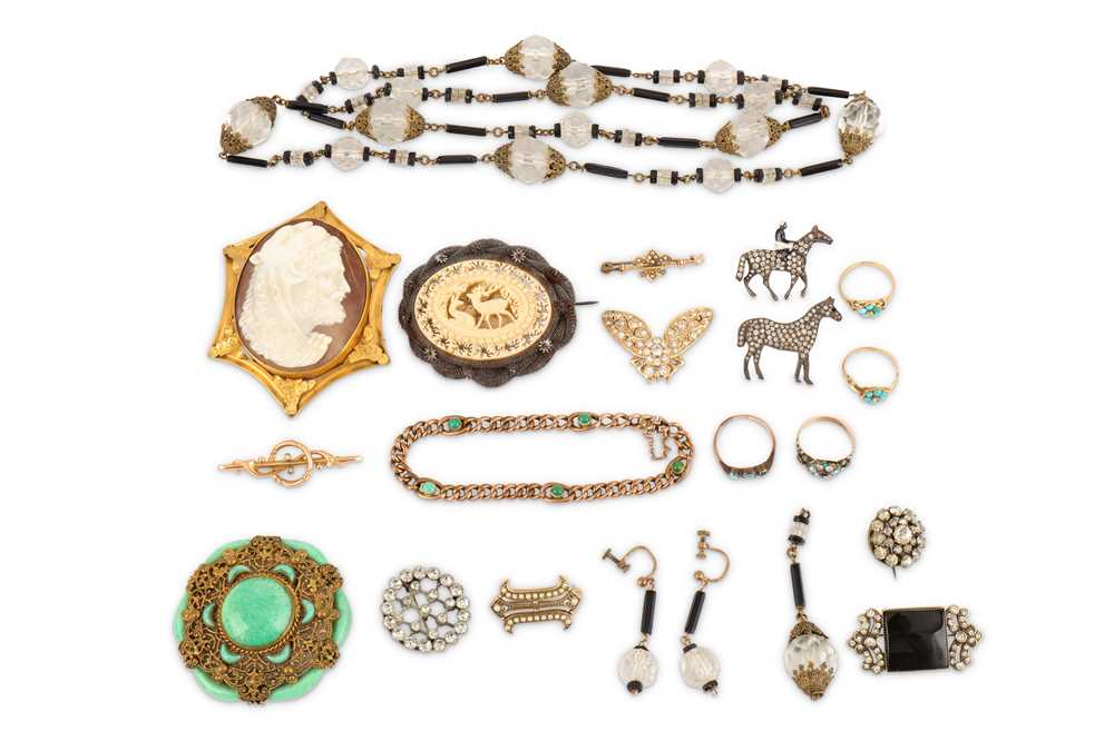 Lot 47 - A group lot of jewellery