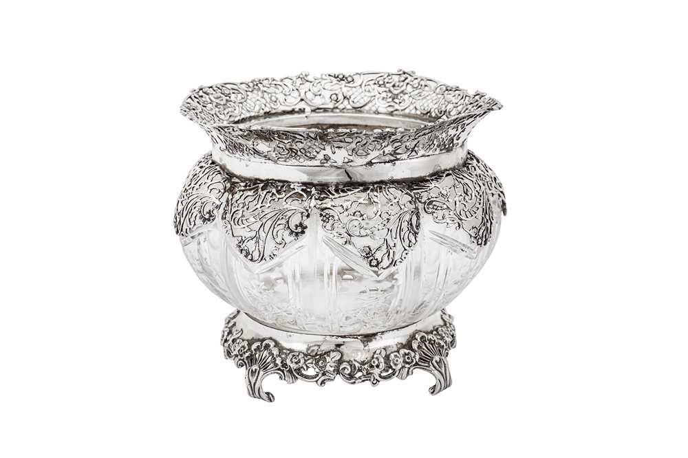 Lot 542 - An Edwardian sterling silver mounted cut glass bowl, London 1906 by William Comyns