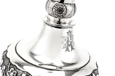Lot 307 - A late 19th century / early 20th century Chinese export silver rose water sprinkler, Canton circa 1900, retailed by Mun Kee