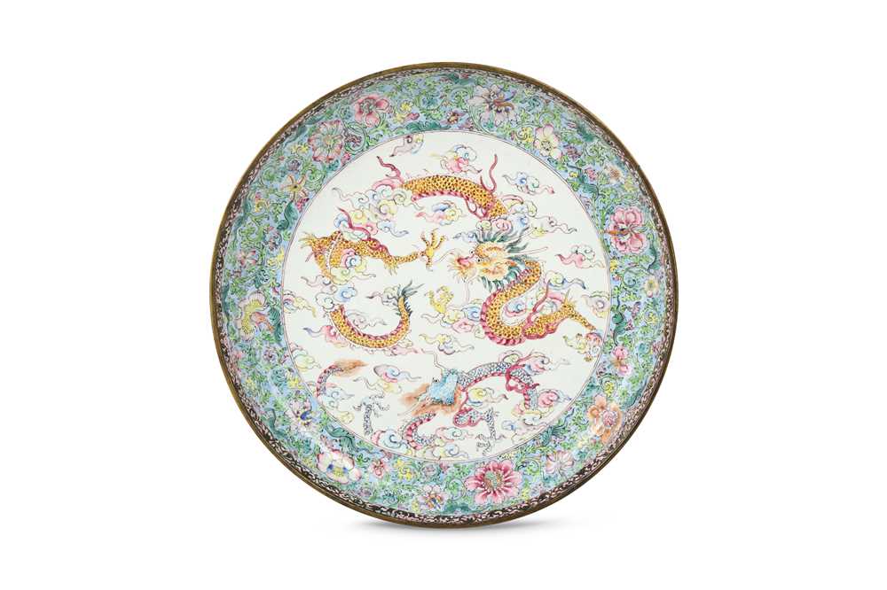 Lot 92 - A CHINESE FAMILLE ROSE CANTON ENAMEL 'DRAGON' DISH.
