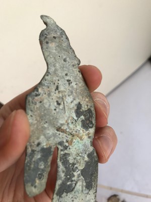 Lot 473 - A PAIR OF CHINESE BRONZE FIGURATIVE PLAQUES.