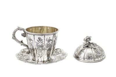 Lot 302 - A mid-19th century Ottoman Turkish 900 standard silver shalip cup, with Tughra of Sultan Abdul Mecid (1838-1861)
