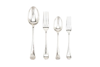 Lot 321 - A Victorian sterling silver table service of flatware / canteen, Sheffield 1898 by Cooper Brothers