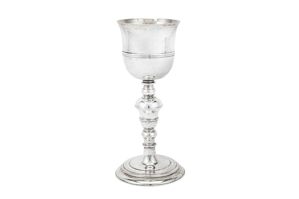 Lot 254 - An 18th century Spanish unmarked silver chalice