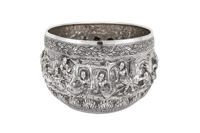 Lot 145 - A late 19th / early 20th century Burmese unmarked silver bowl, Mandalay, circa 1900 by a ‘beast’ maker