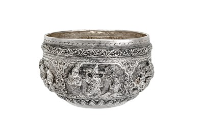 Lot 143 - An early 20th century Burmese unmarked silver bowl, Rangoon circa 1910-30