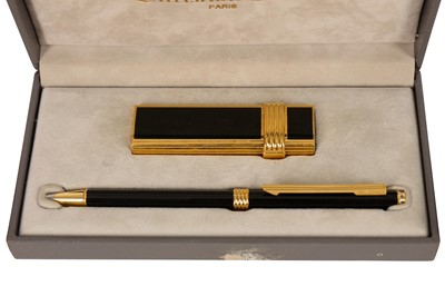 Lot 156 - A collection of pens to include Parker, Schaeffer and Dunhill.