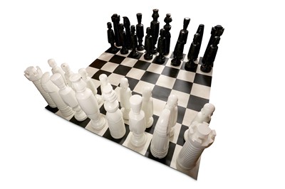 Lot 129 - A 1960'S RESIN GIANT GARDEN CHESS SET WITH LATER VINYL BOARD