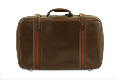 Lot 212 - A GUCCI VINTAGE BROWN LEATHER WEB SUITCASE