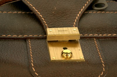 Lot 212 - A GUCCI VINTAGE BROWN LEATHER WEB SUITCASE