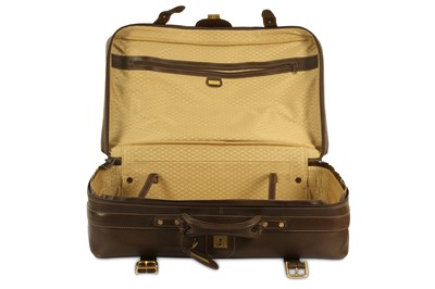 Lot 212 - A GUCCI VINTAGE BROWN LEATHER WEB SUITCASE