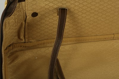 Lot 212 - A GUCCI VINTAGE BROWN LEATHER WEB SUITCASE