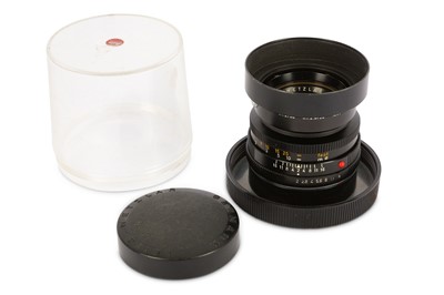 Lot 288 - A Leitz 50mm f/2 Summicron-R Lens