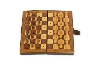 Lot 127 - A GUCCI VINTAGE WOODEN TRAVEL CHESS SET