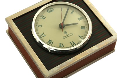 Lot 206 - A GUCCI VINTAGE DESK CLOCK